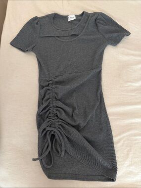 Grey Ribbed Side-Ruched Short Sleeve Dress